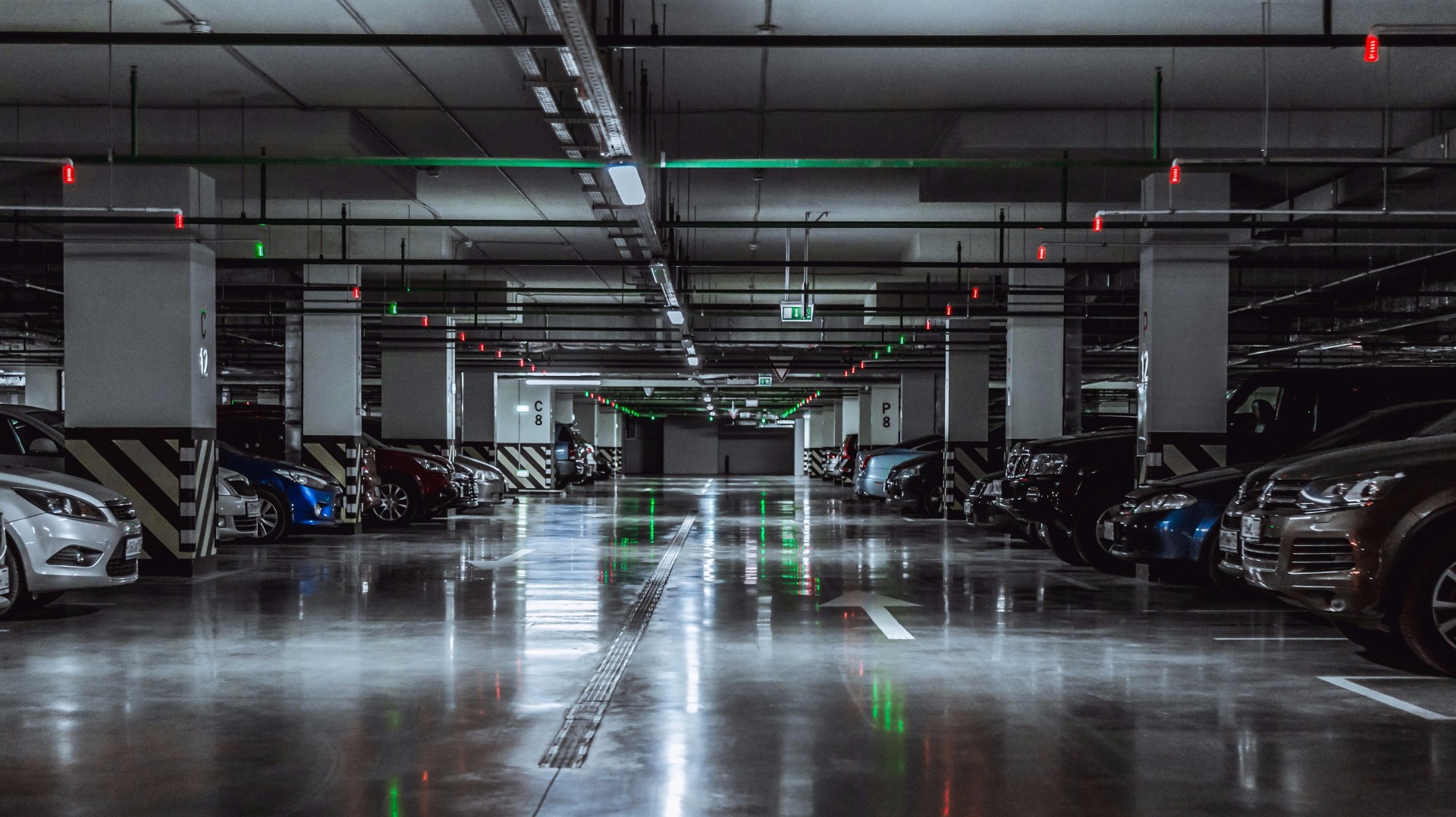 5 steps to stay safe in the mall parking garage